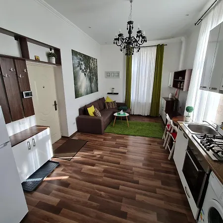 Apartment Downtown - Cal1 *