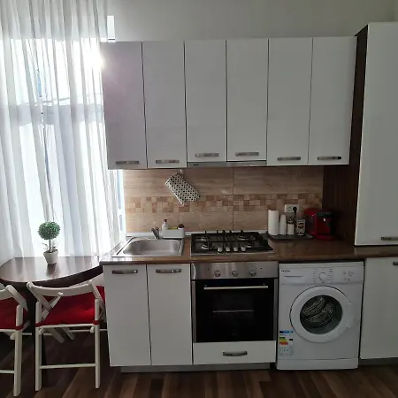 Downtown - Cal1 * Bükreş