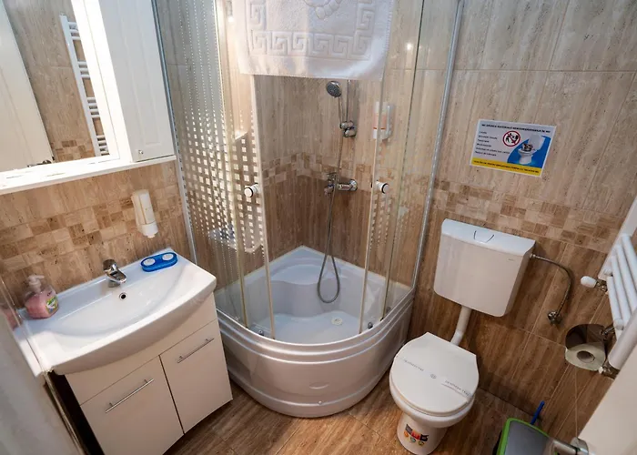 Downtown - Cal1 Bukarest