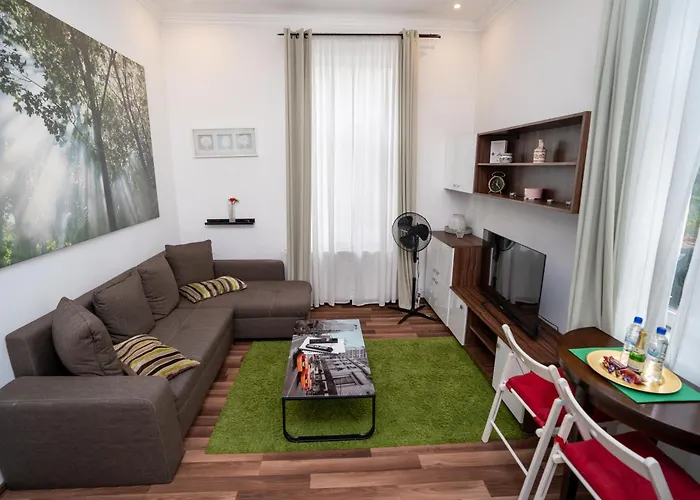 Downtown - Cal1 Bucareste