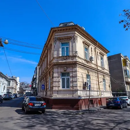 Downtown - Cal1 * Bukurešť